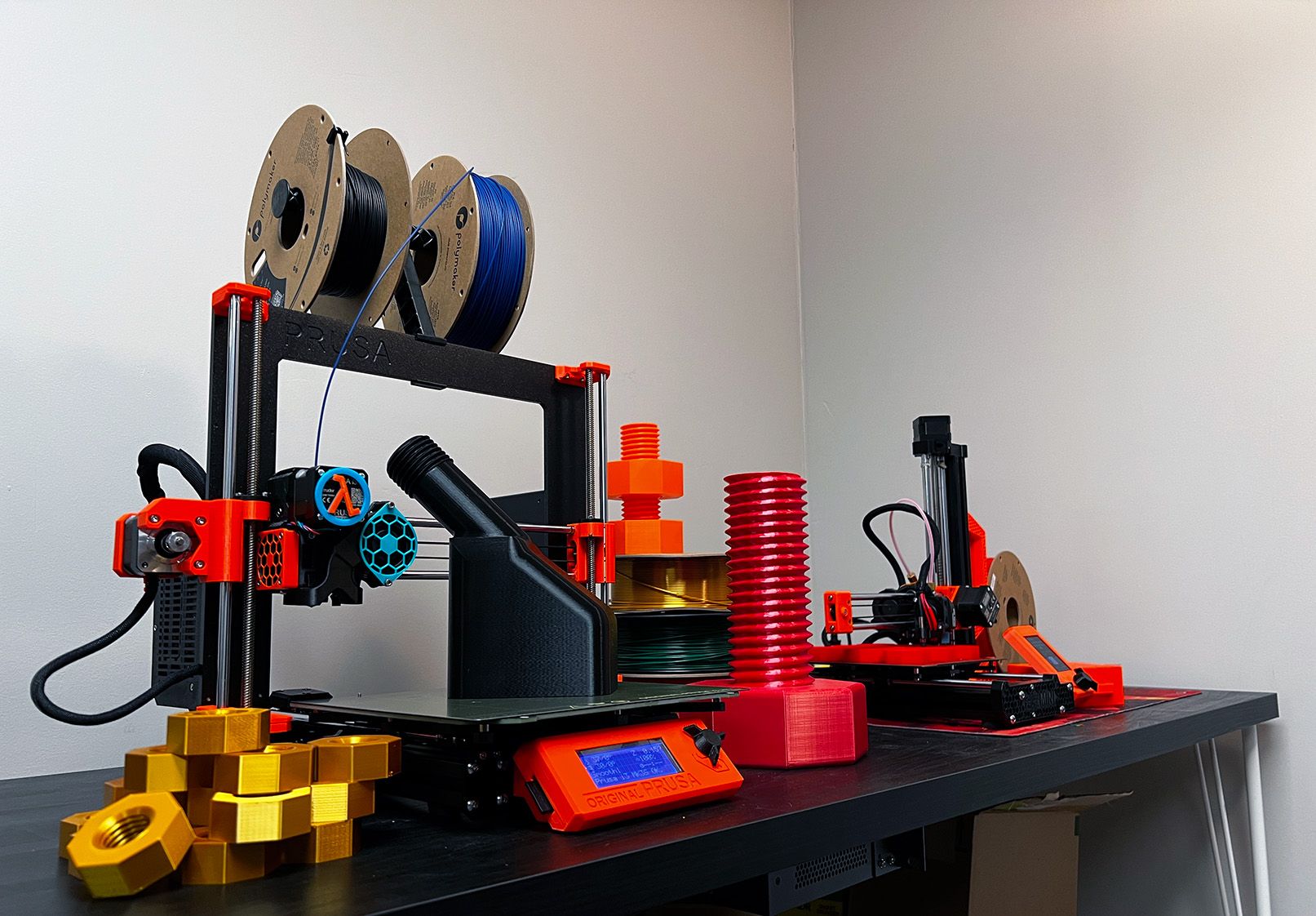 3D Printers on a table